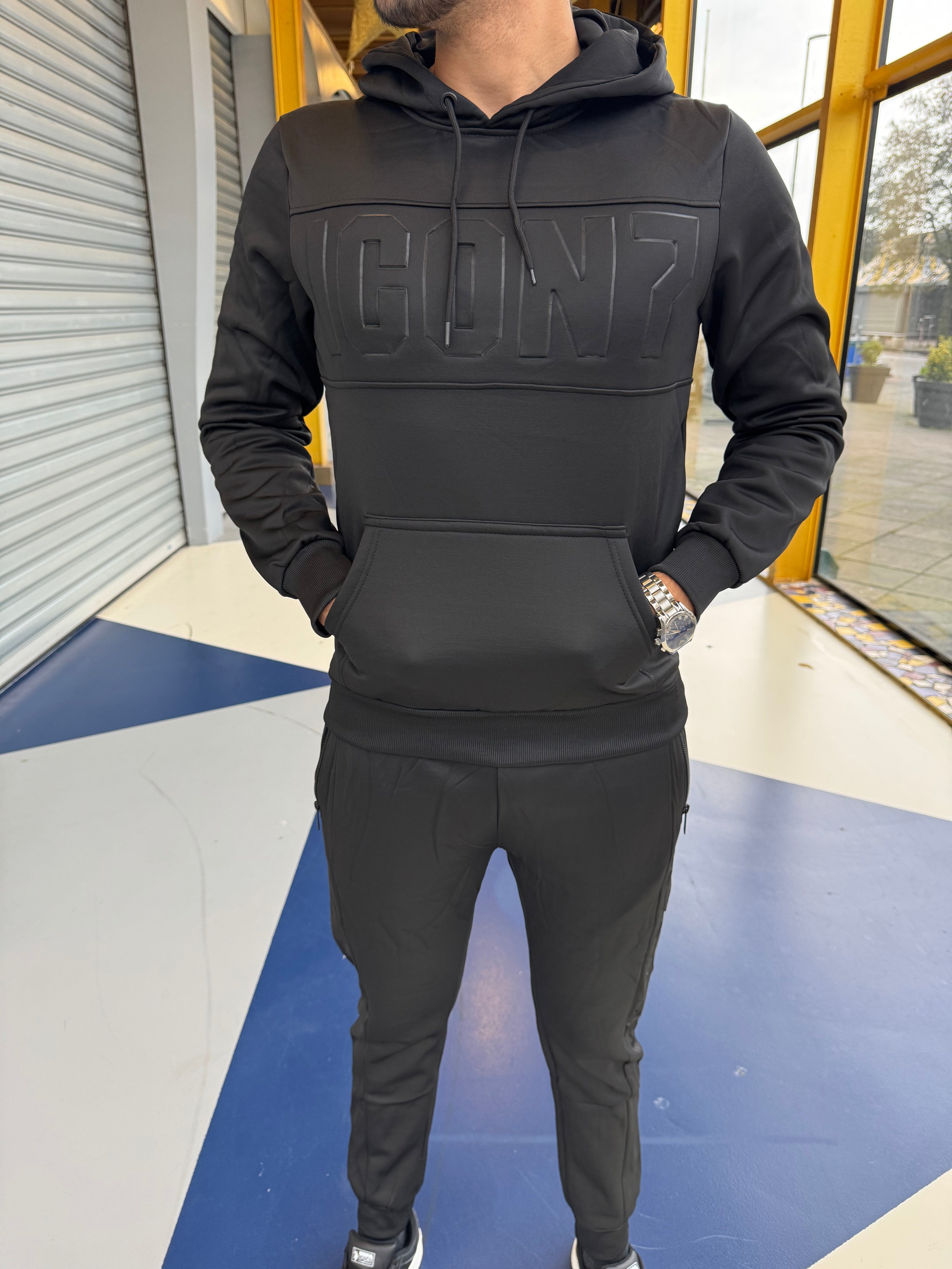 ICON TRACKSUIT - BLACK