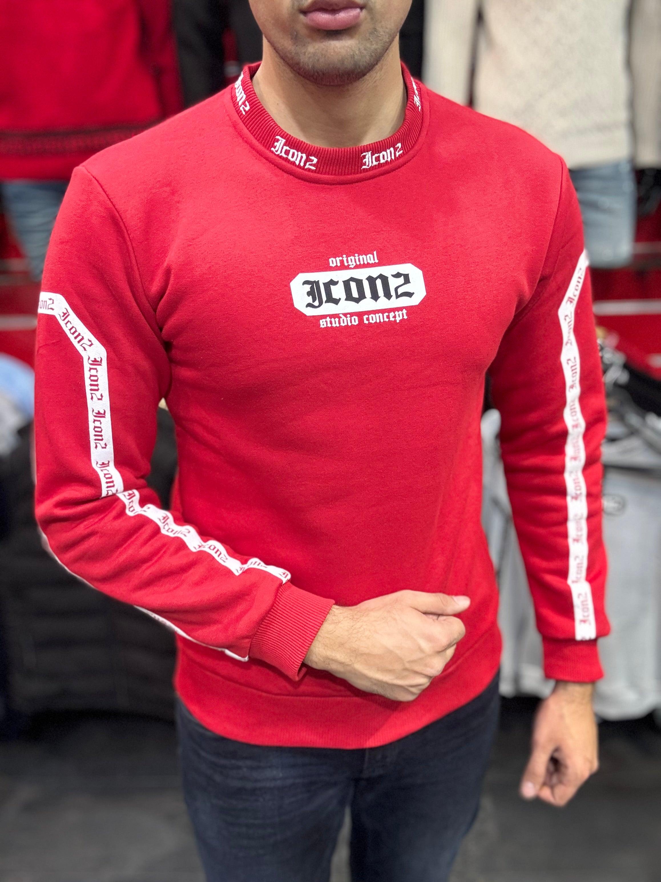 THE ICON SWEATER - RED