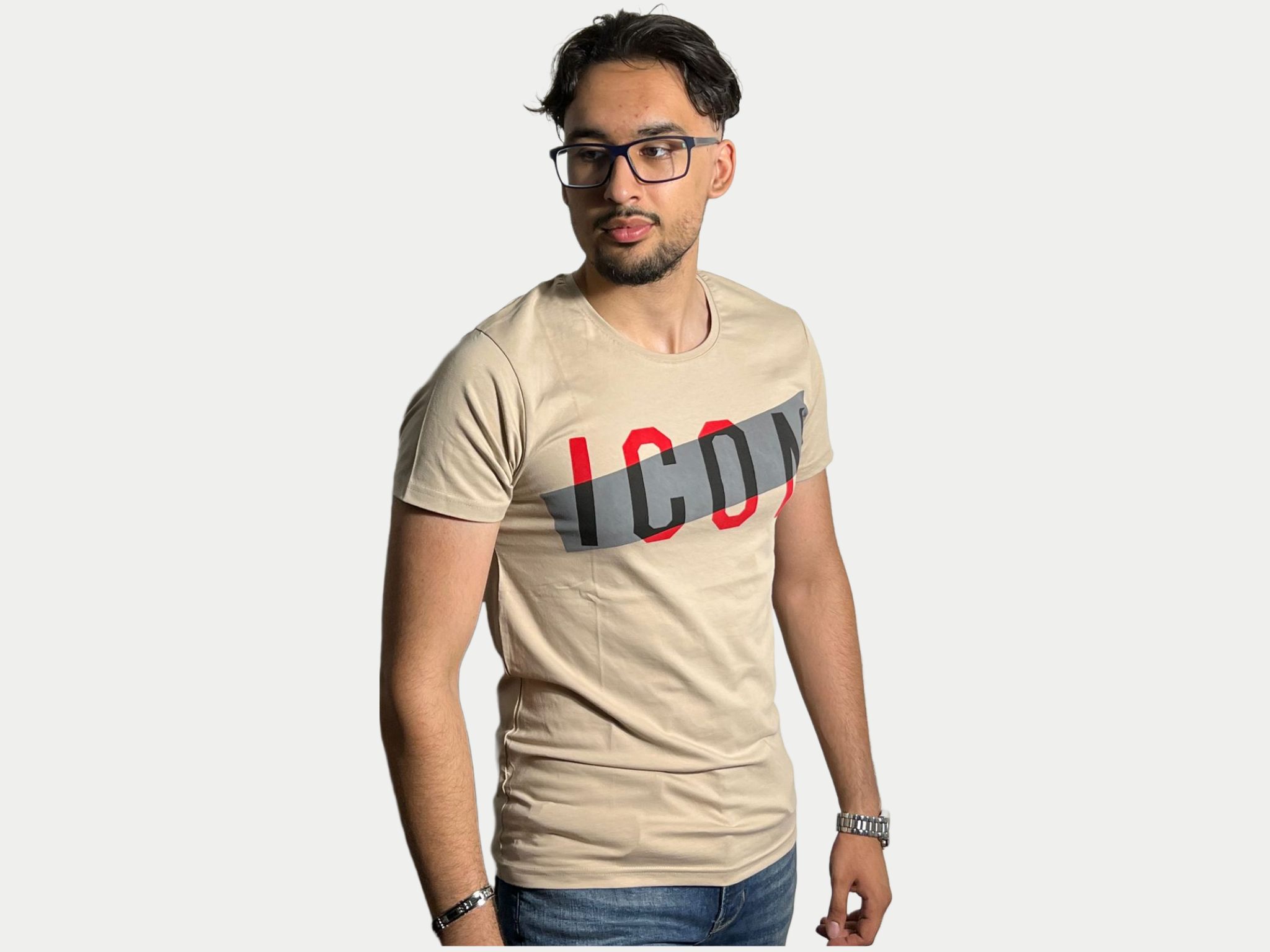 Azimi Fashion Icon T-shirt Beige