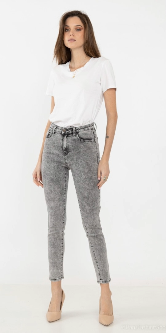 Classic High-Waisted Skinny Jeans